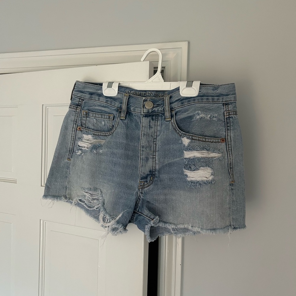 American Eagle Outfitters Blue Distressed Jean Shorts.  Size 6